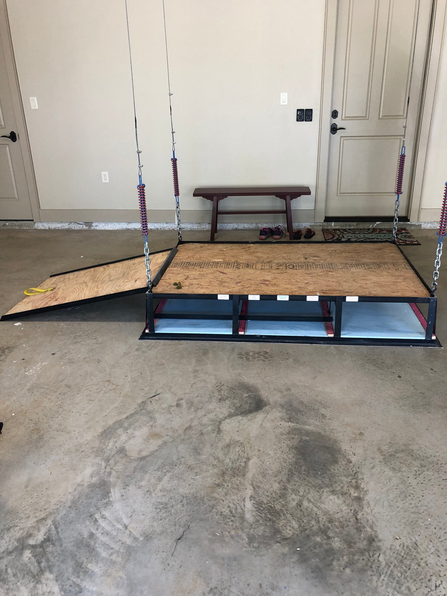 Built in Stow Away Ramp