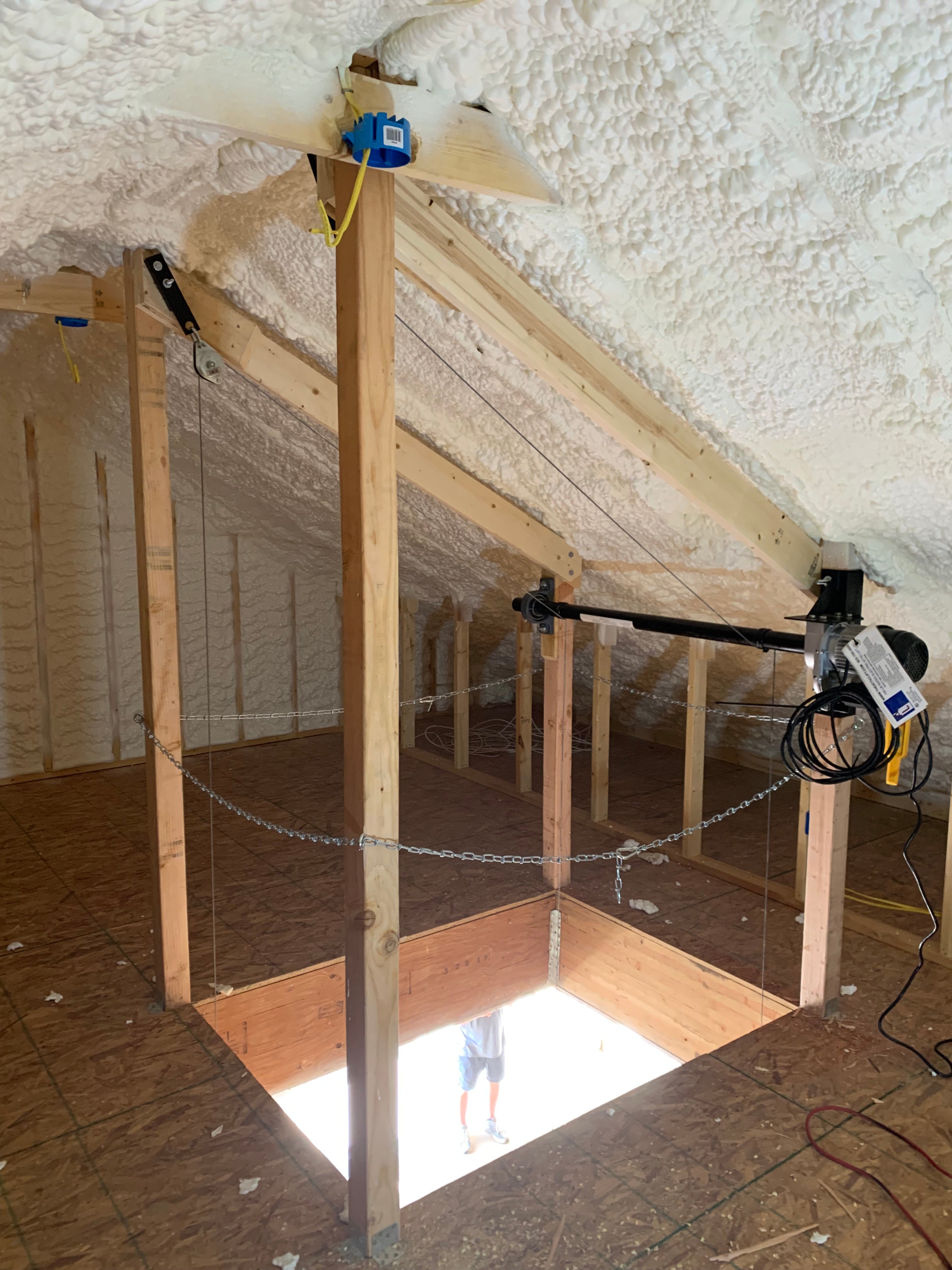 Attic Lift - 500 Lbs. Post Style 42" x 60"
